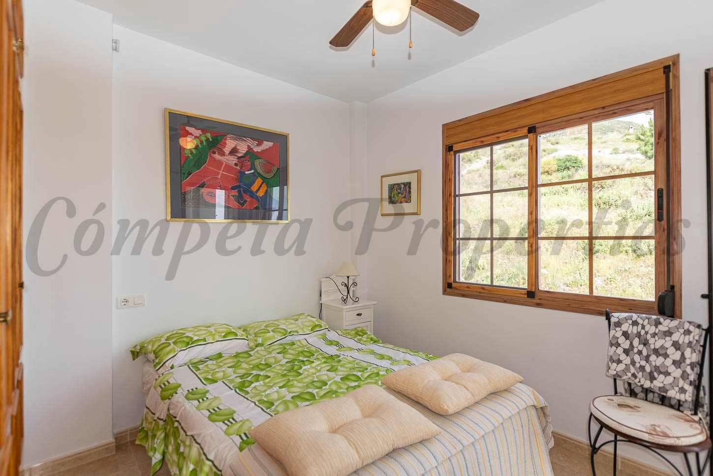 2 camera da letto Casa da affittare in Competa - 750 € (Rif: 10076361)