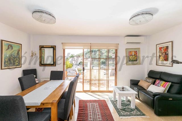 Casa de 2 habitaciones en Cómpeta en alquiler - 750 € (Ref: 10076361)