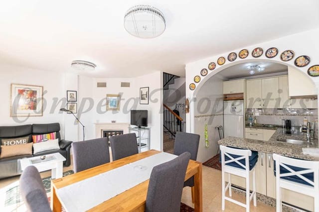 Casa de 2 habitaciones en Cómpeta en alquiler - 750 € (Ref: 10076361)