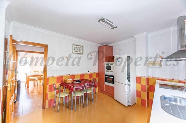 3 Zimmer Haus zu vermieten in Algarrobo mit Garage - 950 € (Ref: 10076362)