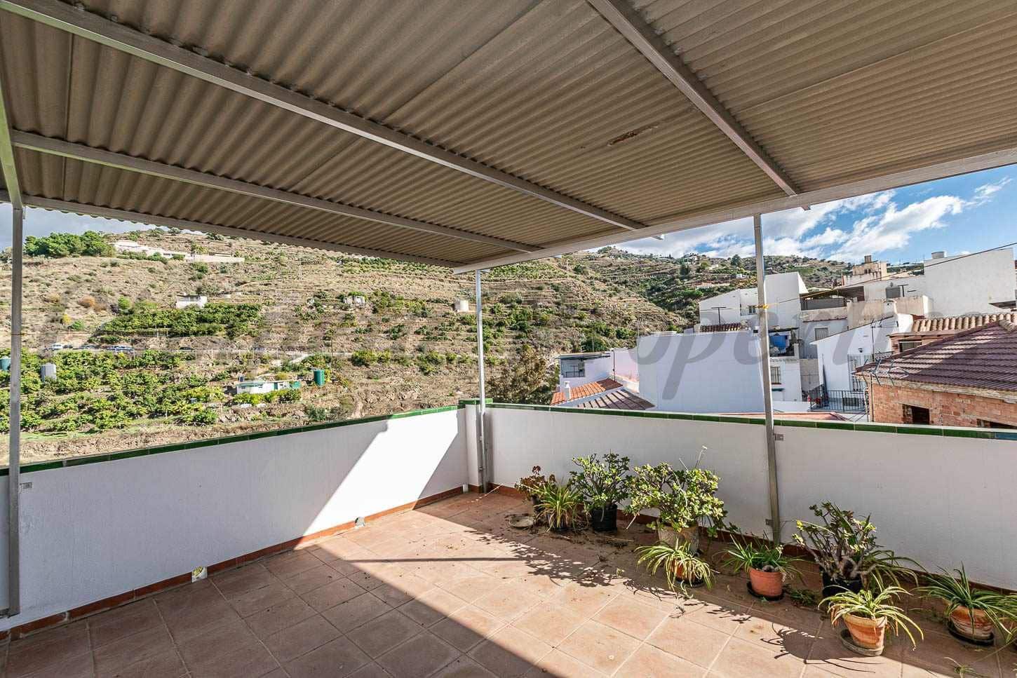 3 Zimmer Haus zu vermieten in Algarrobo mit Garage - 950 € (Ref: 10076362)