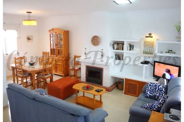 3 soveværelse Rækkehus til leje i Almijara, Nerja - € 1.050 (Ref: 10076364)