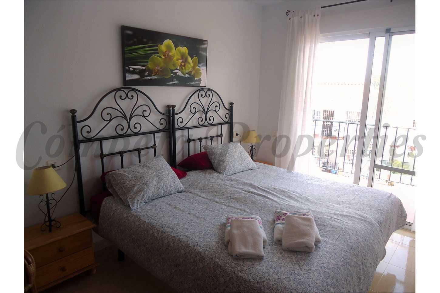 3 soveværelse Rækkehus til leje i Nerja - € 1.050 (Ref: 10076364)