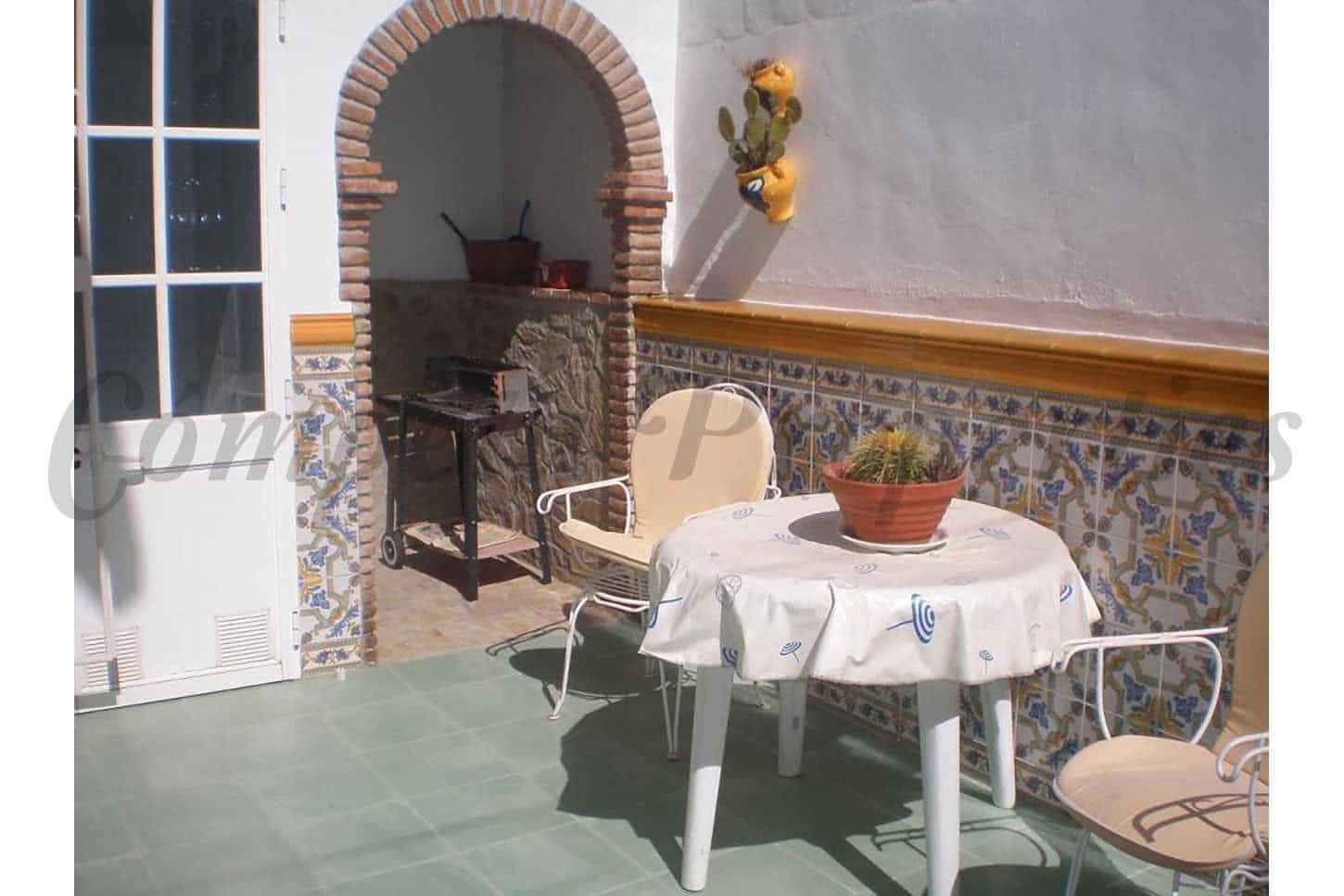 3 soveværelse Rækkehus til leje i Nerja - € 1.050 (Ref: 10076364)