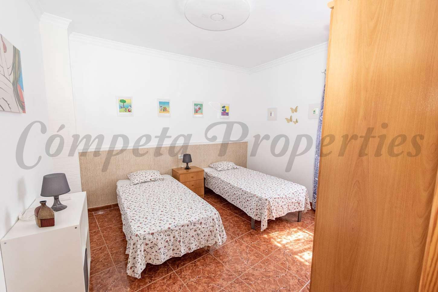 3 slaapkamer Huis te huur in Torrox - € 750 (Ref: 10076365)