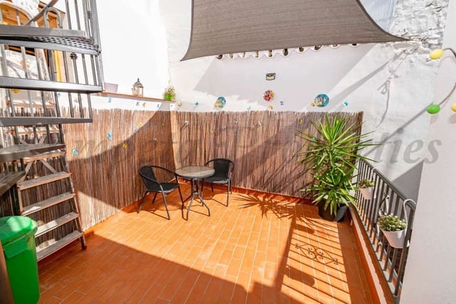 3 quarto Casa em Banda para arrendar em Torrox Pueblo, Torrox - 750 € (Ref: 10076365)