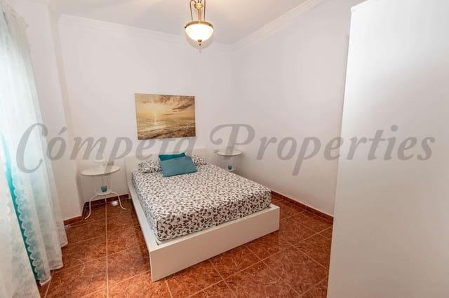 3 quarto Casa em Banda para arrendar em Torrox Pueblo, Torrox - 750 € (Ref: 10076365)