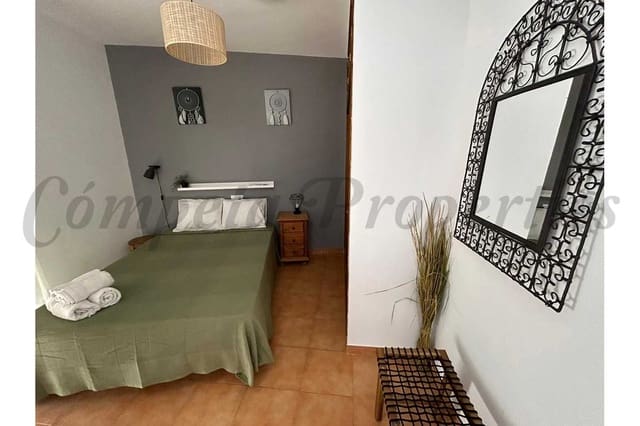 1 slaapkamer Huis te huur in Torrox Pueblo, Torrox - € 600 (Ref: 10076366)
