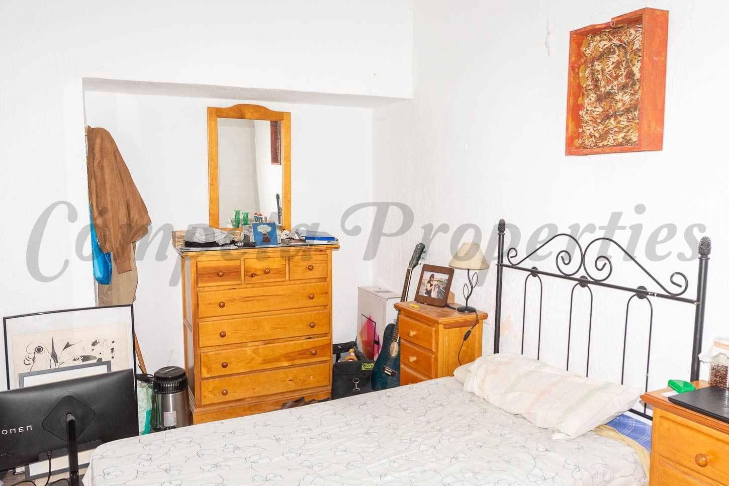 7 Zimmer Haus zu verkaufen in Maro - 700.000 € (Ref: 10076368)