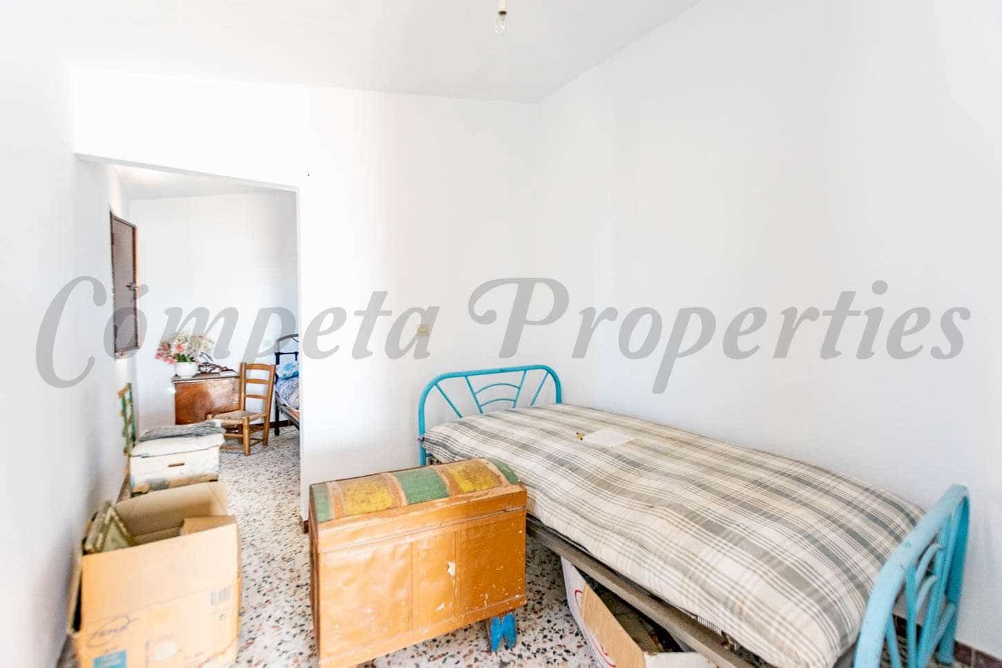 3 quarto Casa em Banda para venda em Corumbela - 99 000 € (Ref: 10076371)