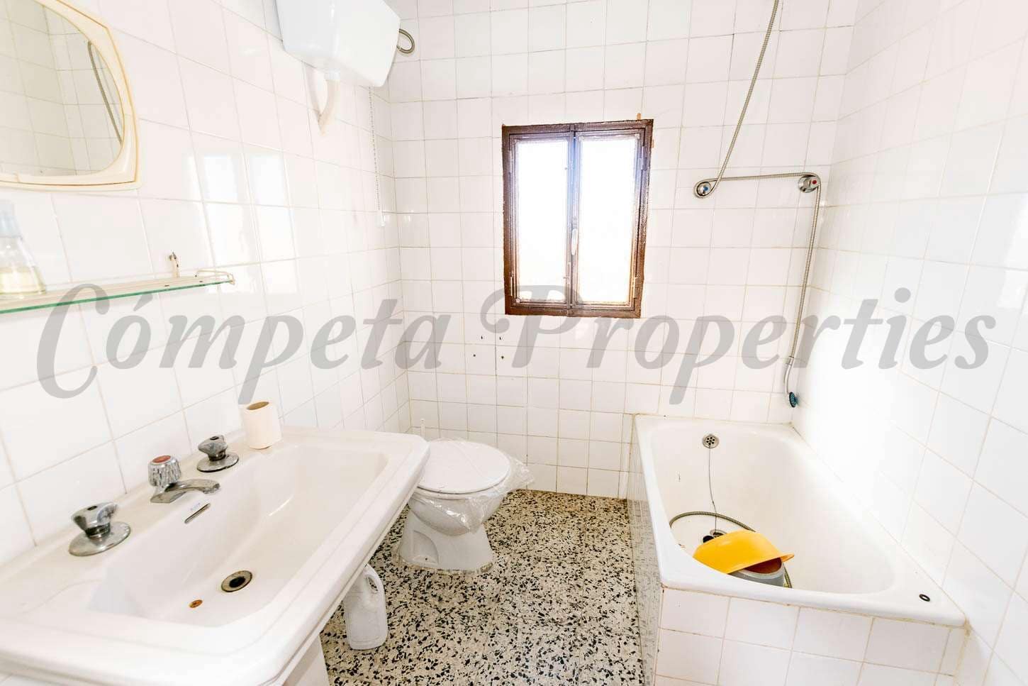 3 quarto Casa em Banda para venda em Corumbela - 99 000 € (Ref: 10076371)