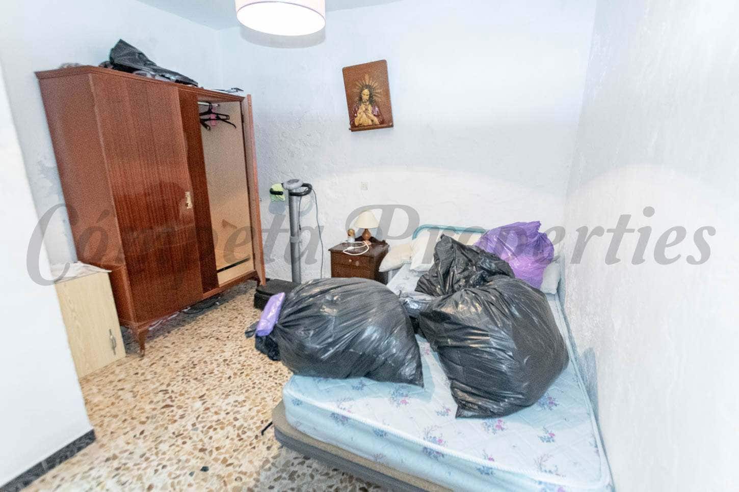 4 quarto Casa em Banda para venda em Archez - 107 000 € (Ref: 10076372)