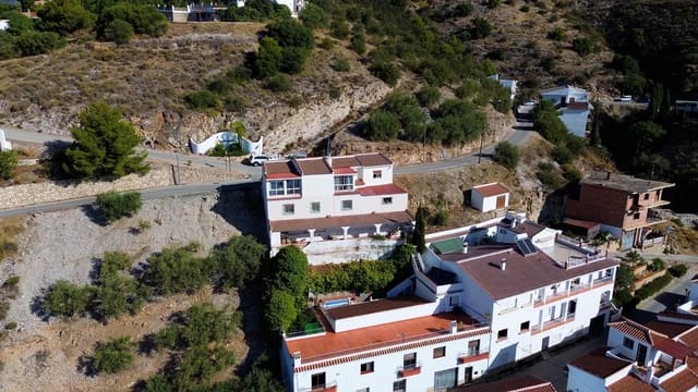 4 sovrum Hus till salu i Cómpeta med garage - 339 000 € (Ref: 10076374)