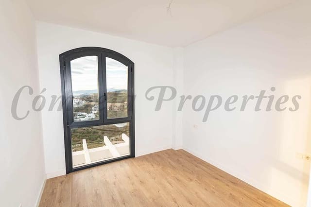 2 makuuhuone Huoneisto myytävänä paikassa El Peñoncillo, Torrox mukana uima-altaan 
autotalli - 379 000 € (Ref: 10076376)