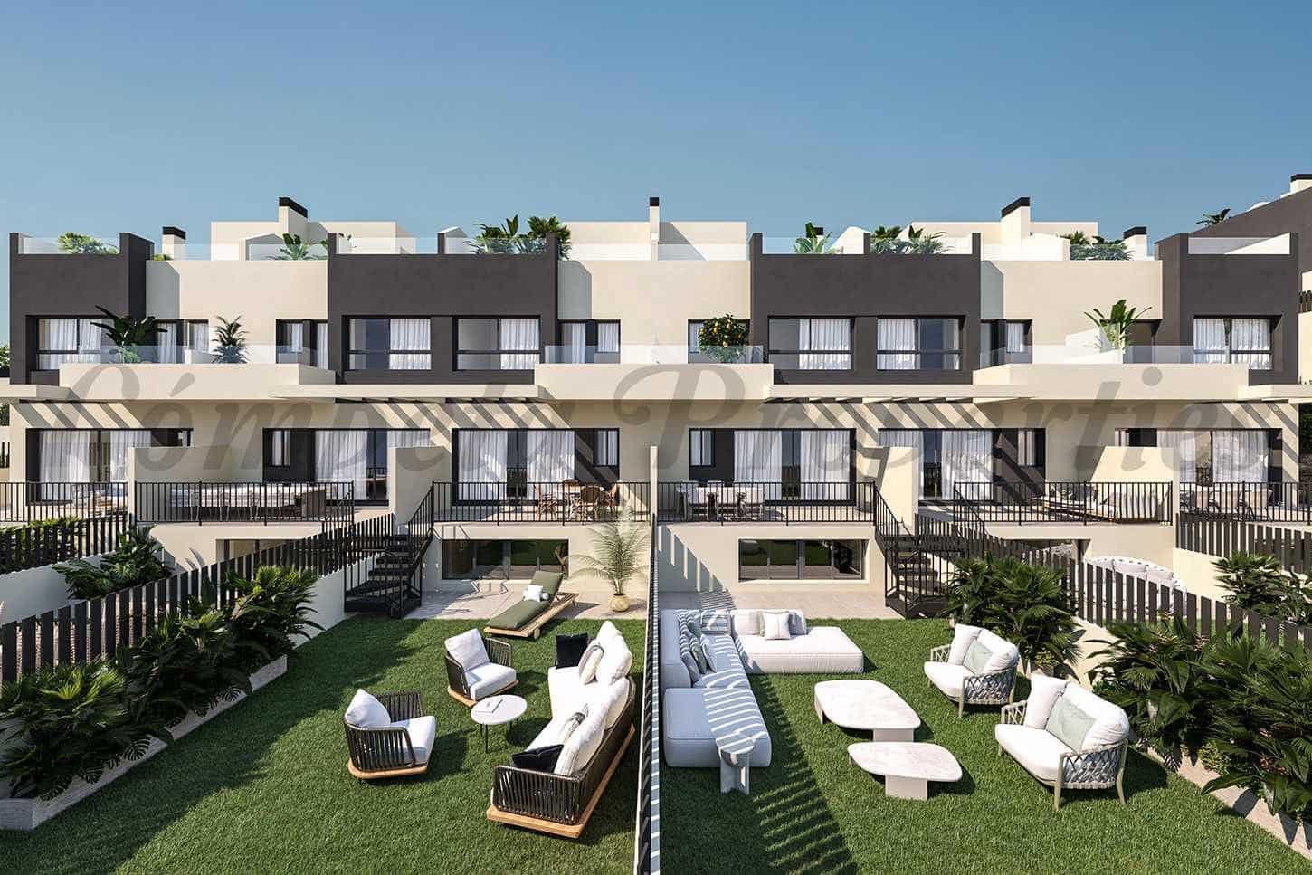 4 chambre Villa/Maison Semi-Mitoyenne à vendre à Velez-Malaga avec piscine garage - 693 000 € (Ref: 10076377)