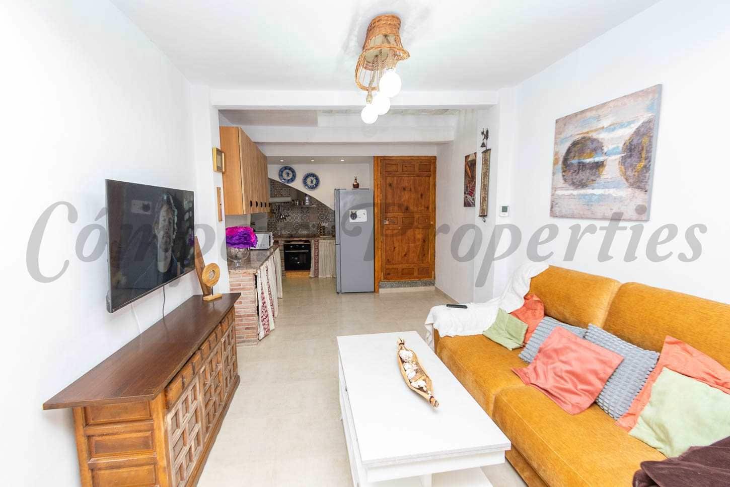 2 bedroom Townhouse for sale in Torrox - € 199,000 (Ref: 10076379)