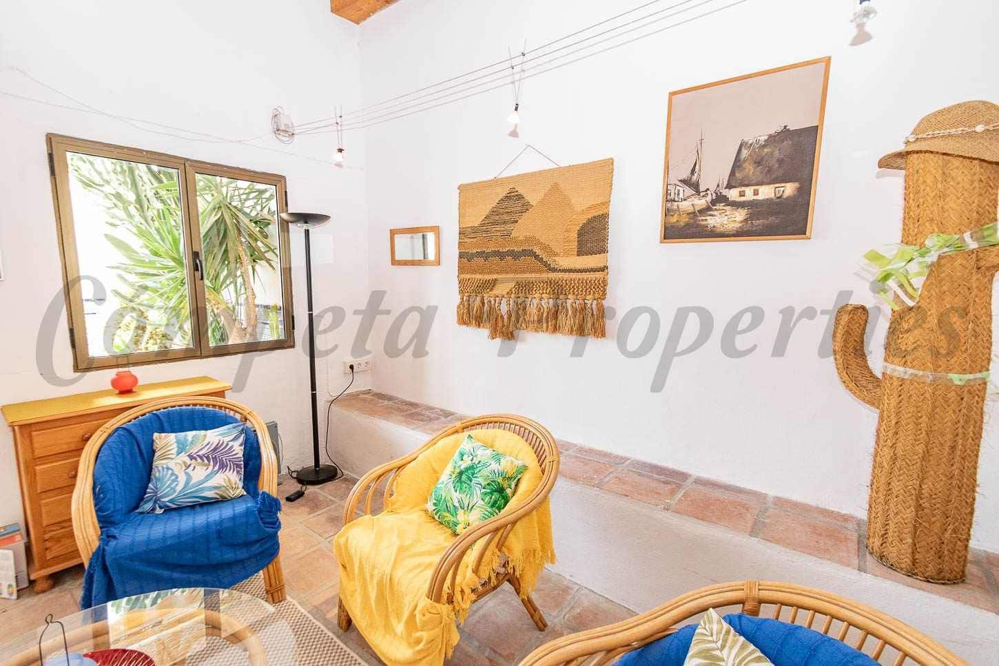 4 slaapkamer Huis te koop in Torrox met garage - € 295.000 (Ref: 10076380)