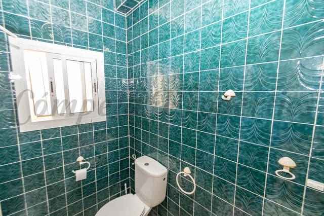 4 quarto Casa em Banda para venda em Torrox Pueblo, Torrox com garagem - 295 000 € (Ref: 10076380)