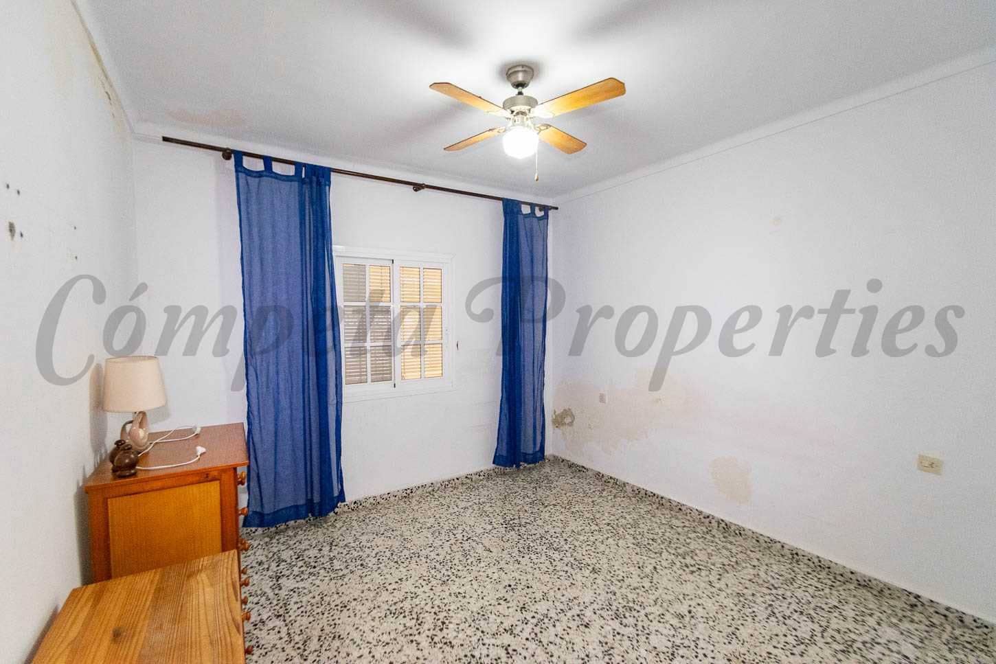 3 soverom Hus til salgs i Torrox - € 215 000 (Ref: 10076381)