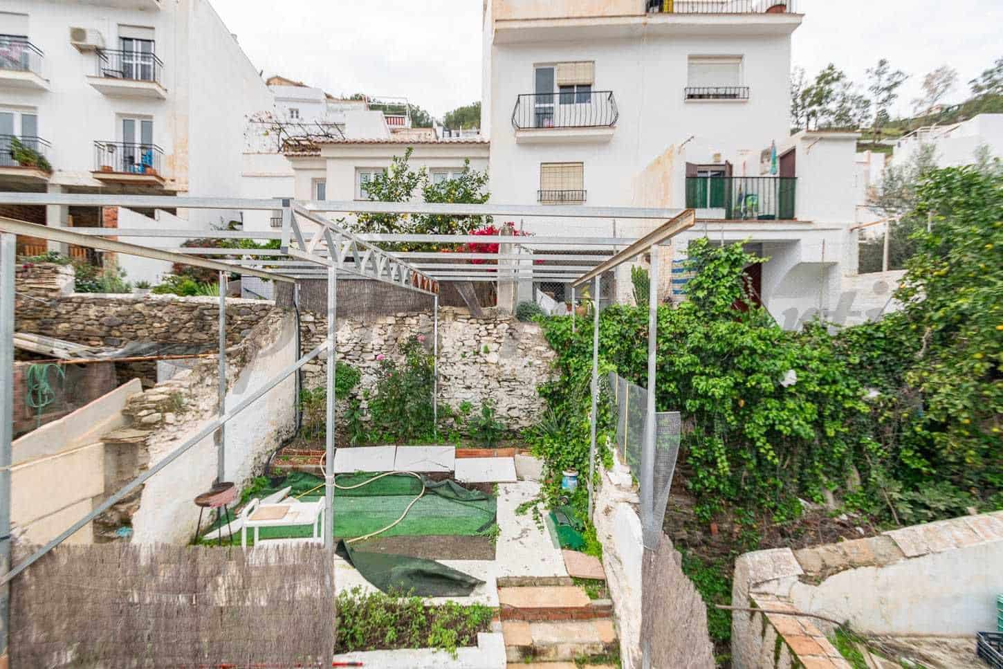 3 soverom Hus til salgs i Torrox - € 215 000 (Ref: 10076381)