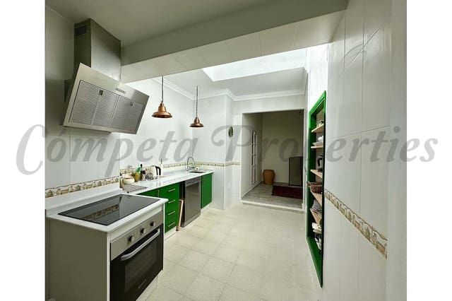   3 soveværelse   ferieByhus i Torrox Pueblo, Torrox   - € 1.050 (Ref: 10076385)