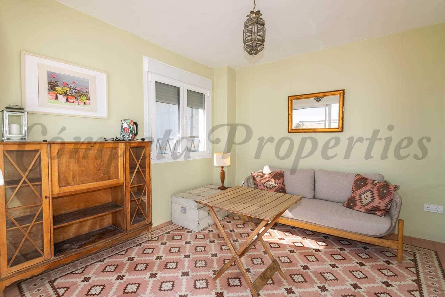   3 soveværelse   ferieByhus i Torrox     - € 1.050 (Ref: 10076385)