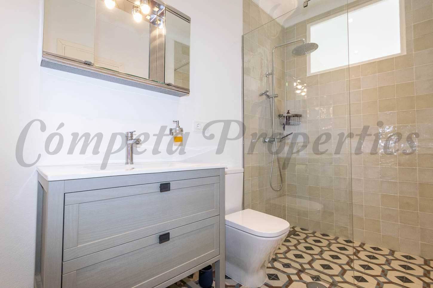   3 soveværelse   ferieByhus i Torrox     - € 1.050 (Ref: 10076385)