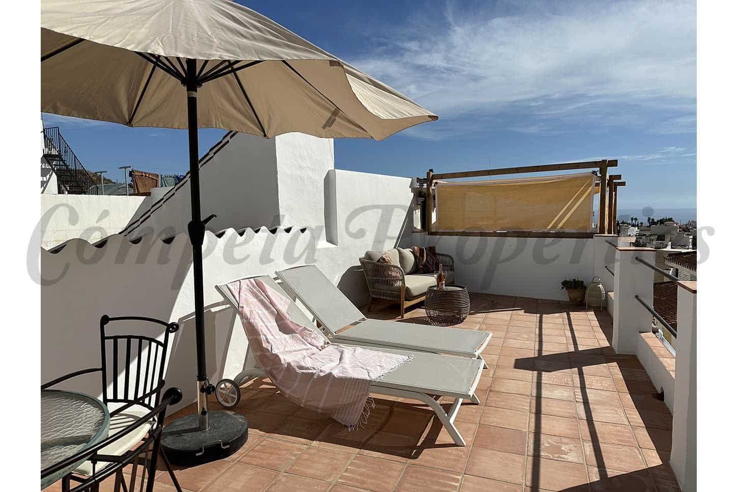  3 soveværelse   ferieByhus i Torrox     - € 1.050 (Ref: 10076385)