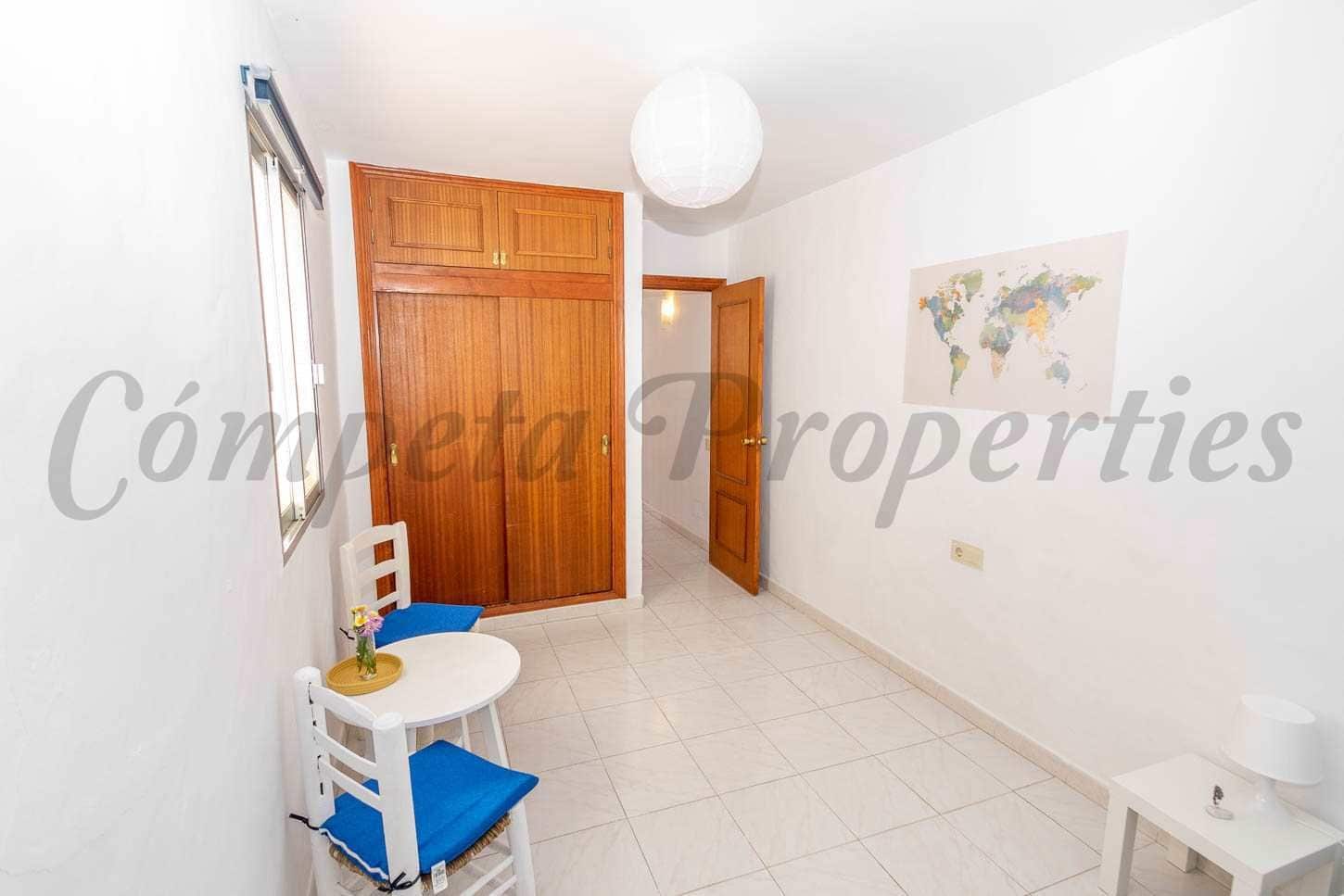 3 soverom Hus til salgs i Torrox - € 625 (Ref: 10076386)