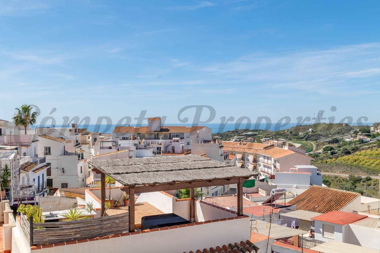 3 soverom Hus til salgs i Torrox - € 625 (Ref: 10076386)
