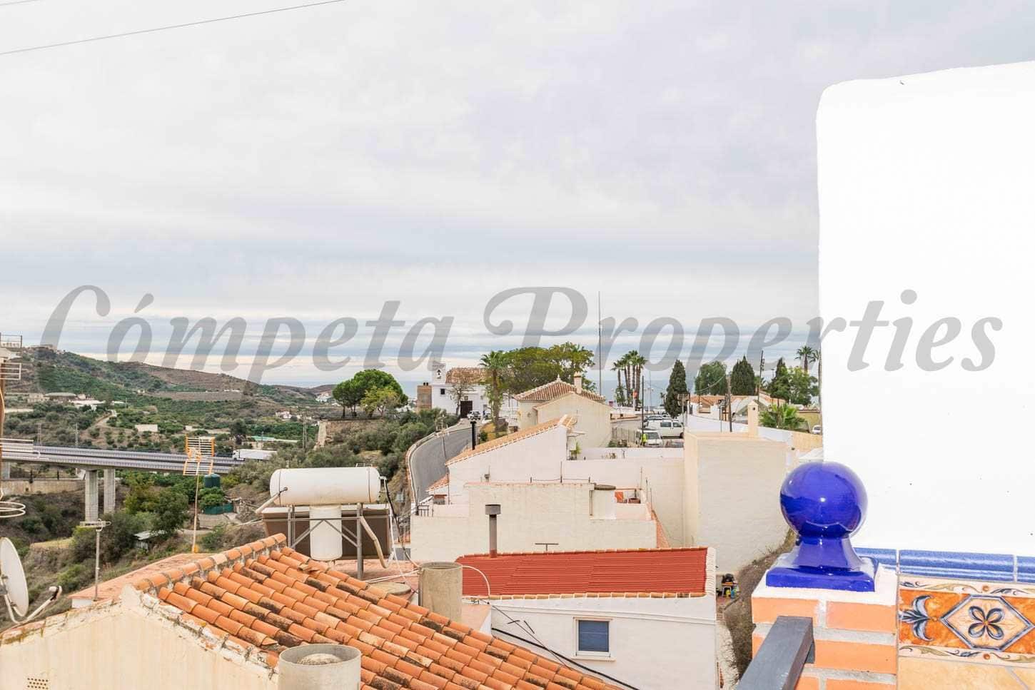   2 soveværelse   ferieByhus i Torrox     - € 1.000 (Ref: 10076387)