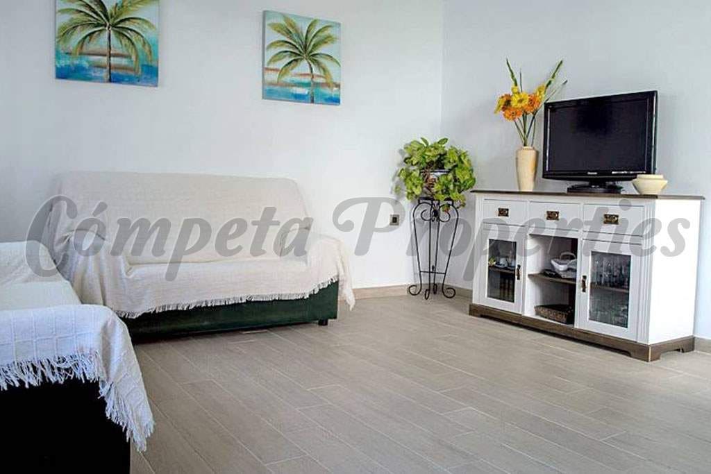   3 soveværelse   ferieRækkehus i Torrox-Costa   med   swimmingpool   - € 1.375 (Ref: 10076388)