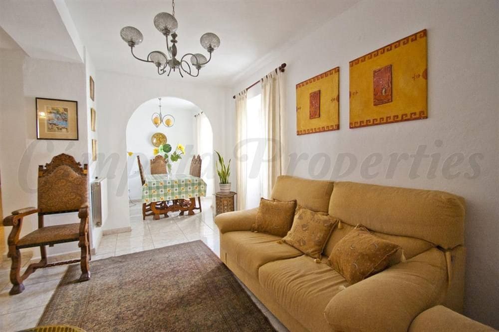   3 soveværelse   ferieByhus i Torrox     - € 820 (Ref: 10076391)