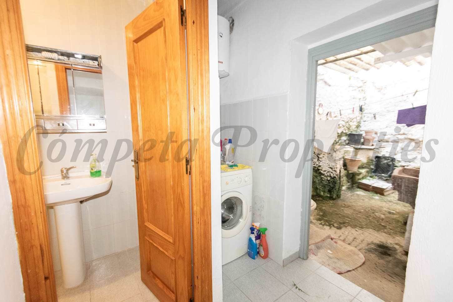 4 soverom Hus til salgs i Torrox - € 180 000 (Ref: 10076393)