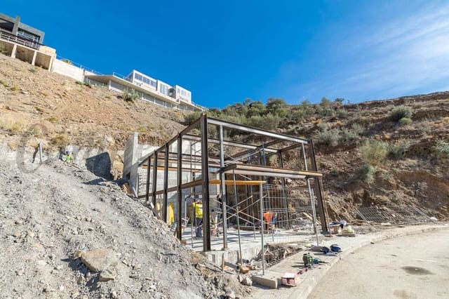 3 camera da letto Villetta Bifamiliare in vendita in El Peñoncillo, Torrox con garage - 459.000 € (Rif: 10076395)