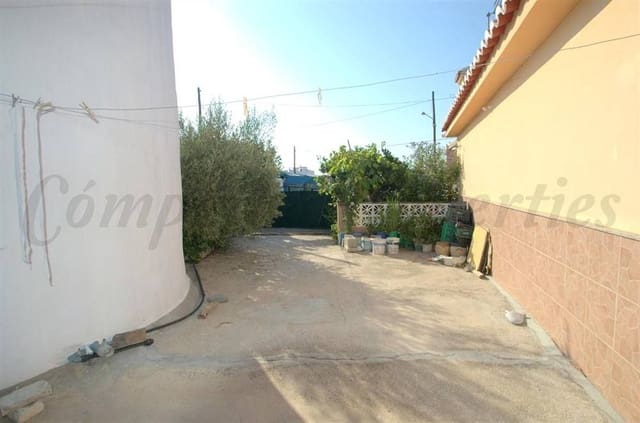 3 sovrum Finca/Hus på landet till salu i Urbanización Santa Rosa, Torrox med garage - 370 000 € (Ref: 10076396)