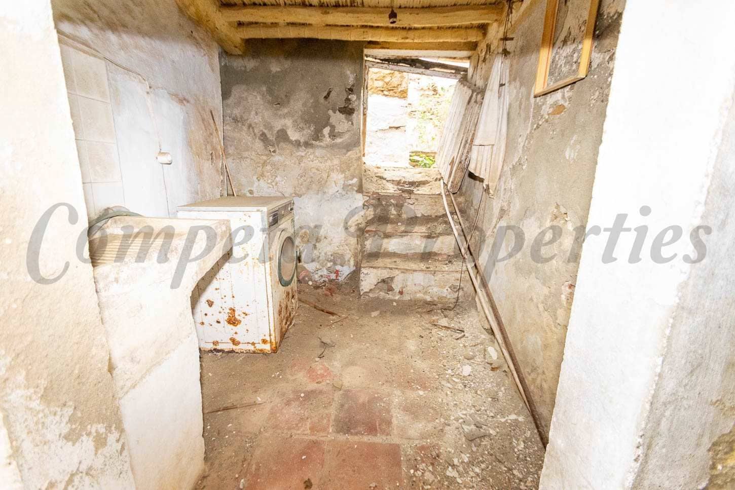 Ruine à vendre à Torrox - 335 000 € (Ref: 10076397)
