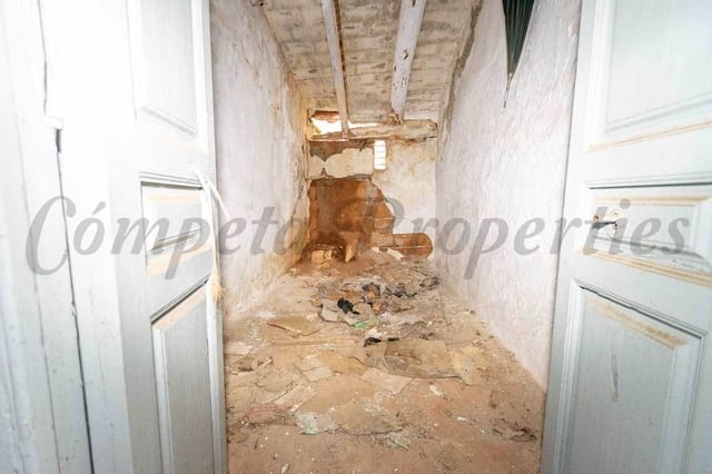 Ruine à vendre à Torrox Pueblo, Torrox - 335 000 € (Ref: 10076397)