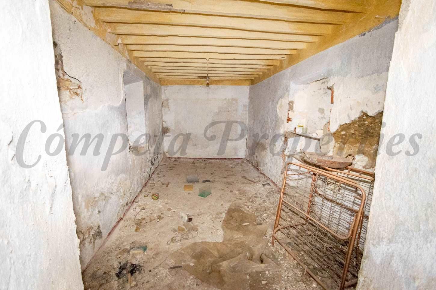 Ruine à vendre à Torrox - 335 000 € (Ref: 10076397)