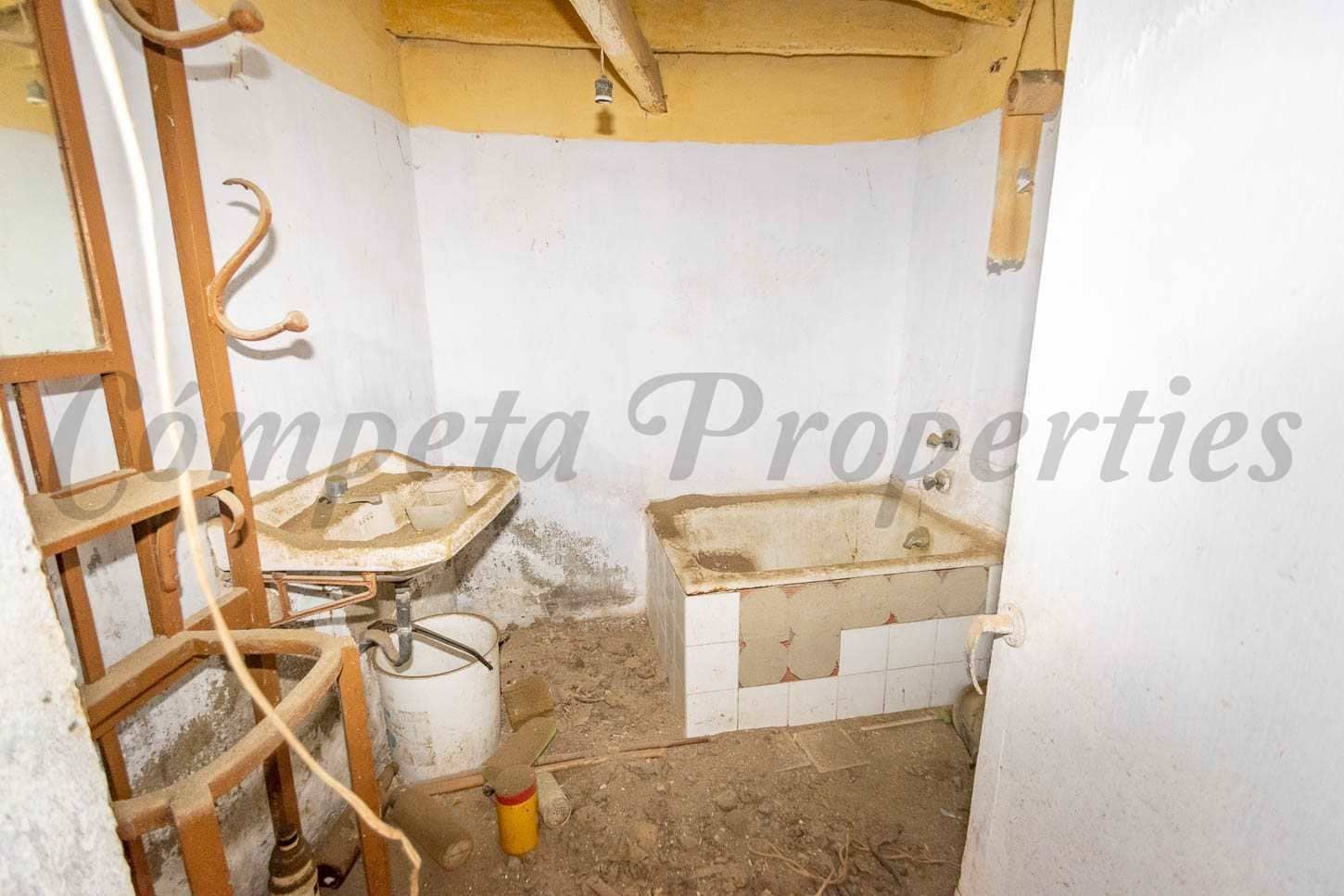 Ruine à vendre à Torrox - 335 000 € (Ref: 10076397)