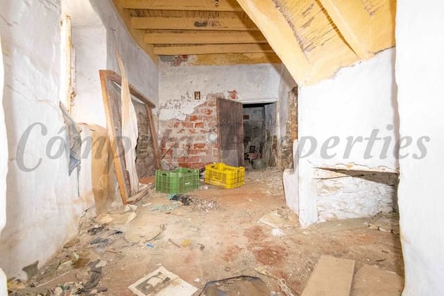 Ruine à vendre à Torrox Pueblo, Torrox - 335 000 € (Ref: 10076397)