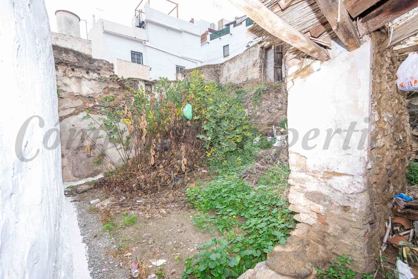 Ruine à vendre à Torrox - 335 000 € (Ref: 10076397)