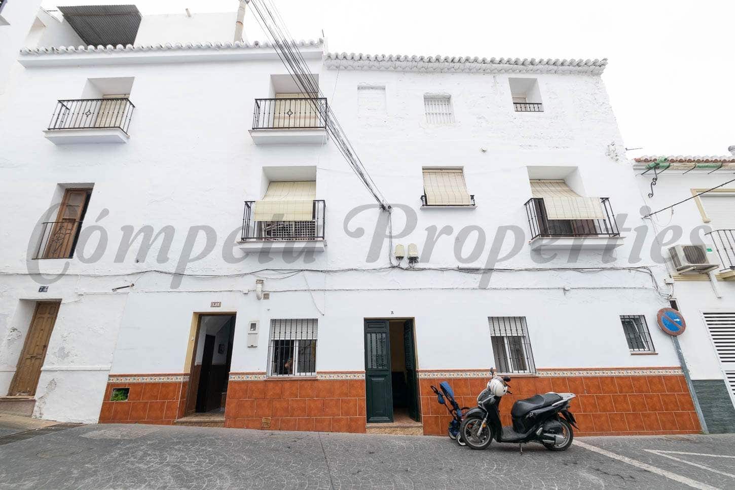 4 quarto Casa em Banda para venda em Torrox - 315 000 € (Ref: 10076401)
