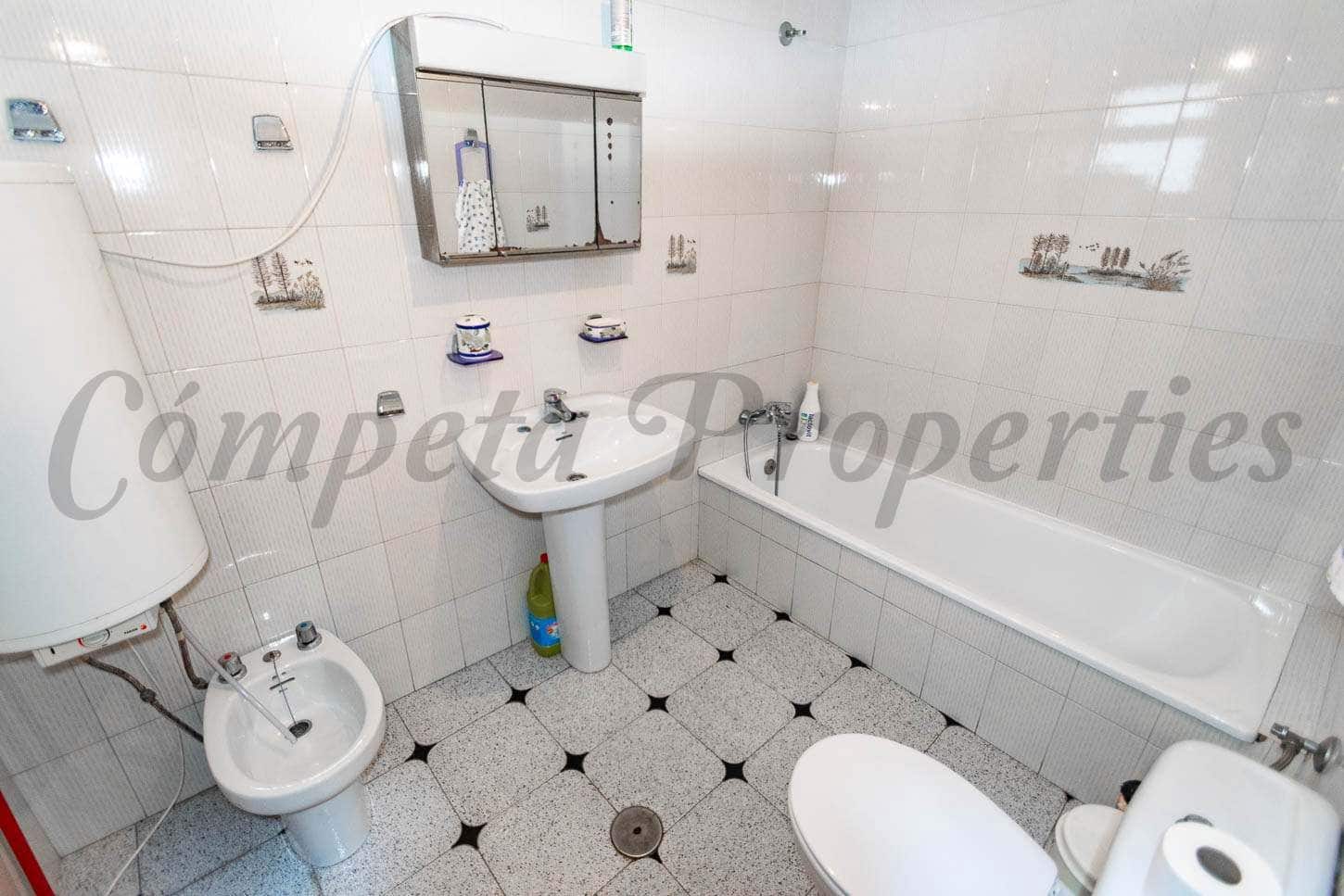 4 quarto Casa em Banda para venda em Torrox - 315 000 € (Ref: 10076401)