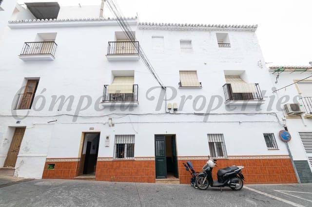4 chambre Maison de Ville à vendre à Torrox Pueblo, Torrox - 315 000 € (Ref: 10076401)