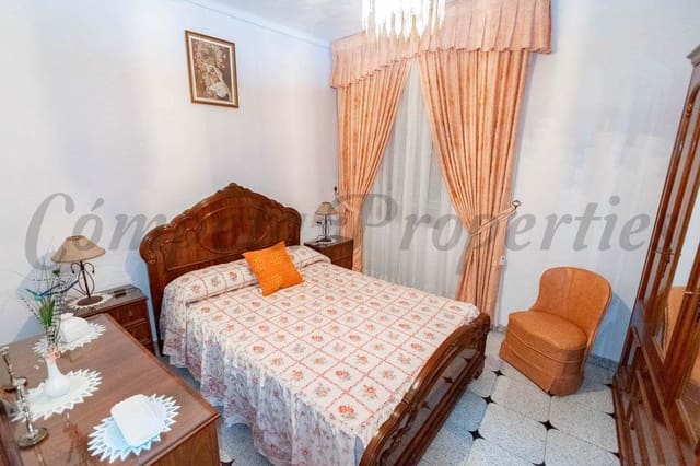 3 quarto Casa em Banda para venda em Torrox Pueblo, Torrox - 252 000 € (Ref: 10076402)