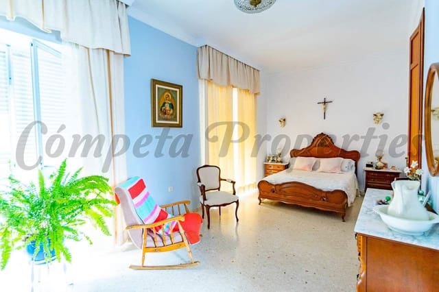6 sypialnia Dom na sprzedaż w Torrox Pueblo, Torrox - 600 000 € (Ref: 10076405)