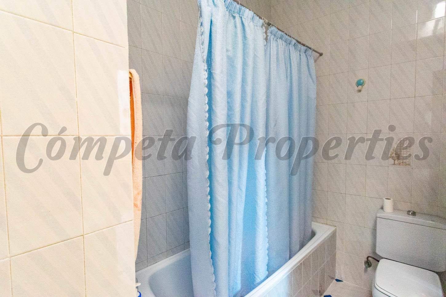 6 quarto Casa em Banda para venda em Torrox - 600 000 € (Ref: 10076405)