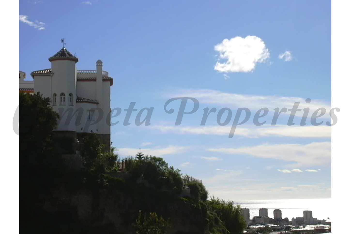 4 sovrum Villa till salu i Torrox med pool garage - 530 000 € (Ref: 10076407)