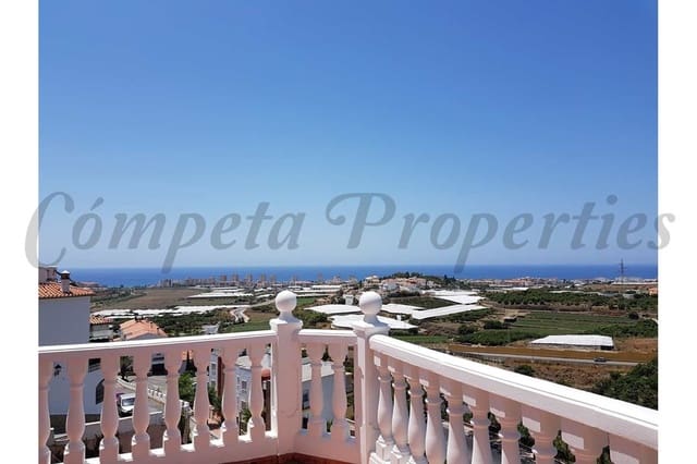 4 sovrum Villa till salu i Torrox Pueblo, Torrox med pool garage - 530 000 € (Ref: 10076407)